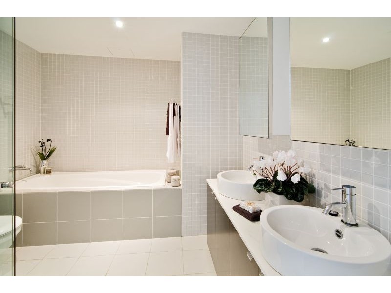 W1306/599 Pacific Highway, St Leonards NSW 2065
