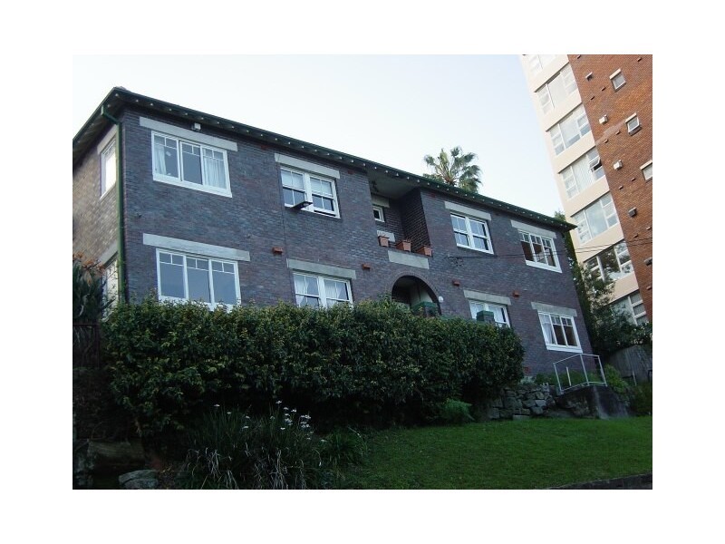 2/46 Waiwera Street, Mcmahons Point NSW 2060