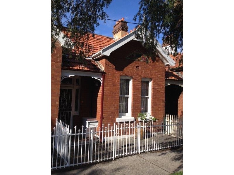 18 Holtermann Street, Crows Nest NSW 2065