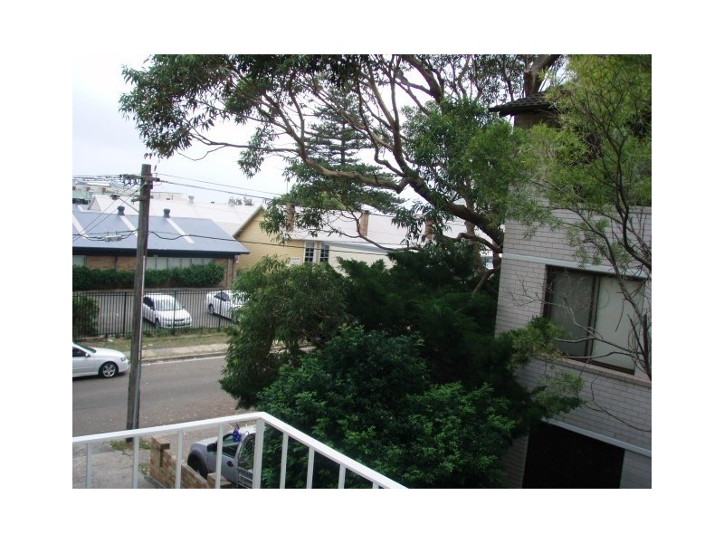 1/12 Goodwin Street, Narrabeen NSW 2101