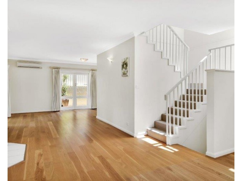 20 Carlyle Lane, Wollstonecraft NSW 2065