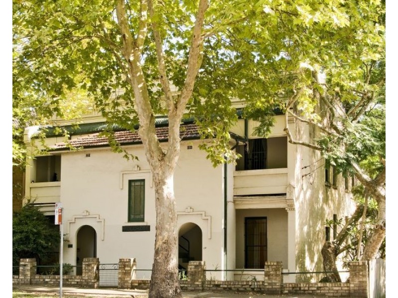 1/150 Falcon Street (Cnr Rodborough Avenue), Crows Nest NSW 2065