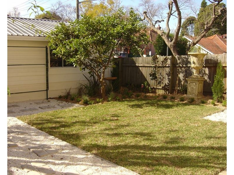 1/150 Falcon Street (Cnr Rodborough Avenue), Crows Nest NSW 2065