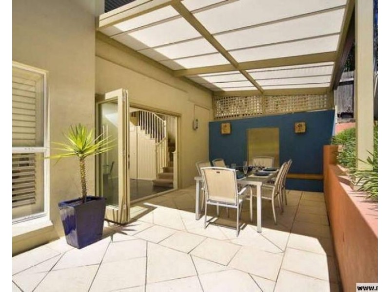 18 Carlyle Lane, Wollstonecraft NSW 2065
