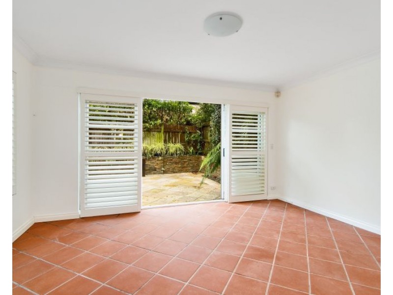 11 Huntington Street, Crows Nest NSW 2065