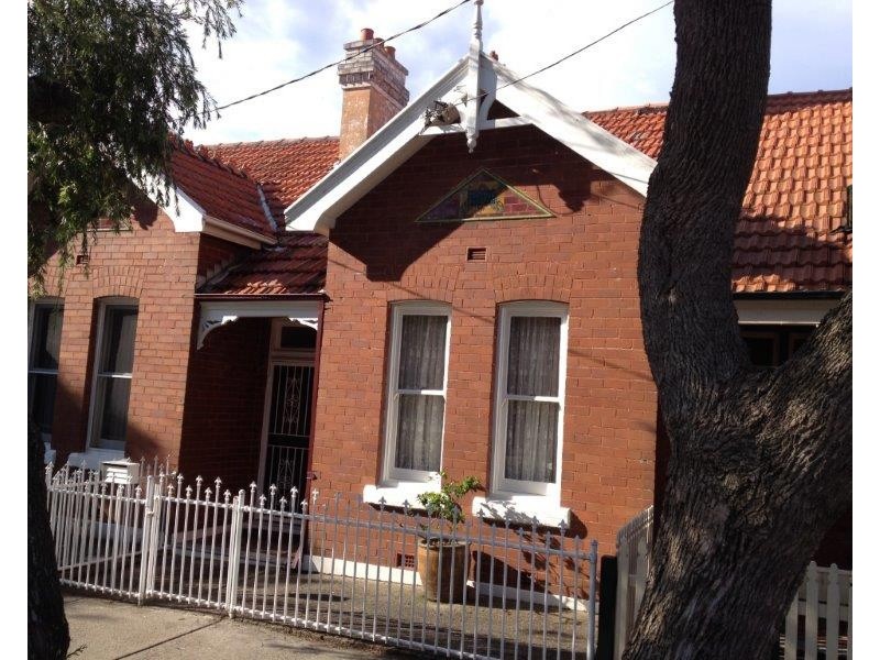 18 Holtermann Street, Crows Nest NSW 2065