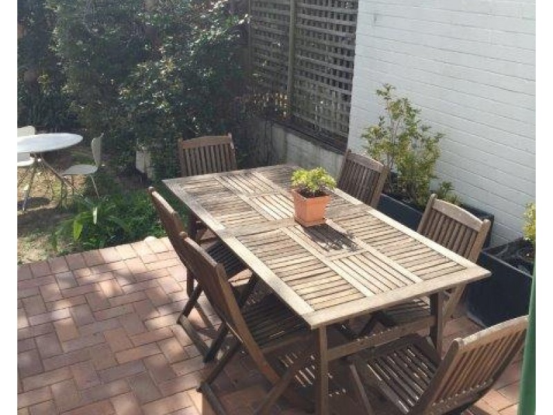 18 Holtermann Street, Crows Nest NSW 2065