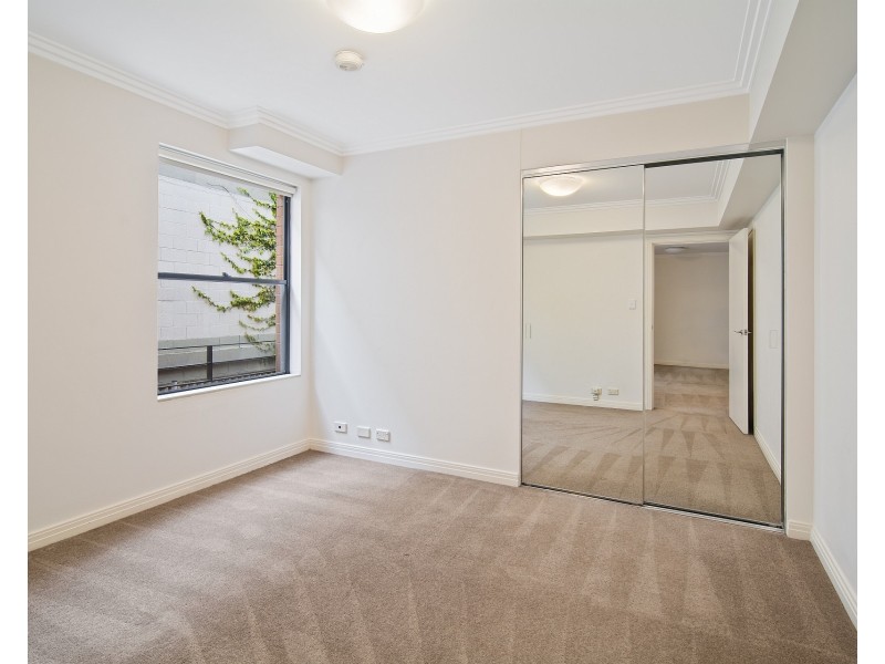 10/236 Pacific Highway, Crows Nest NSW 2065