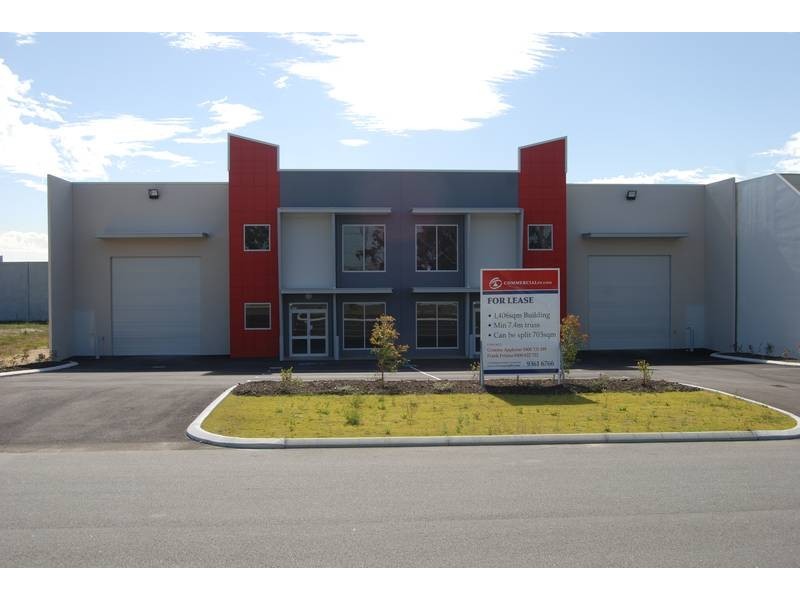 2/919 Hammond Road, Cockburn Central WA 6164