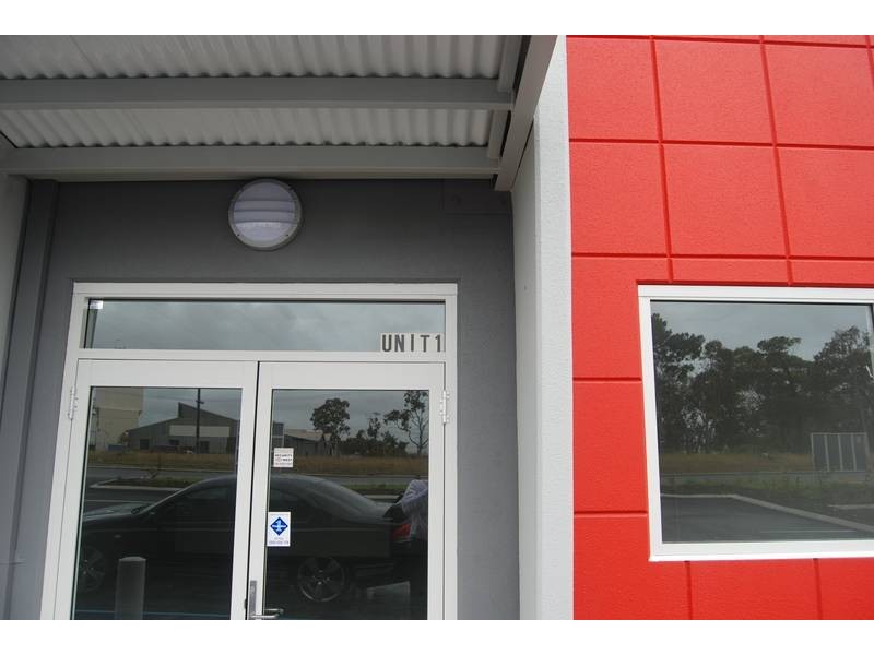 2/919 Hammond Road, Cockburn Central WA 6164