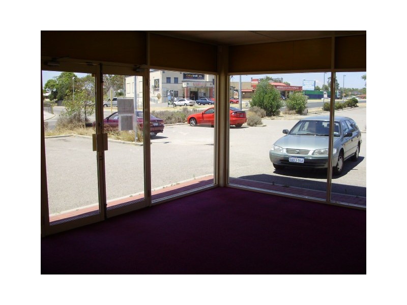 2/17 Chesterfield Road, Mirrabooka WA 6061