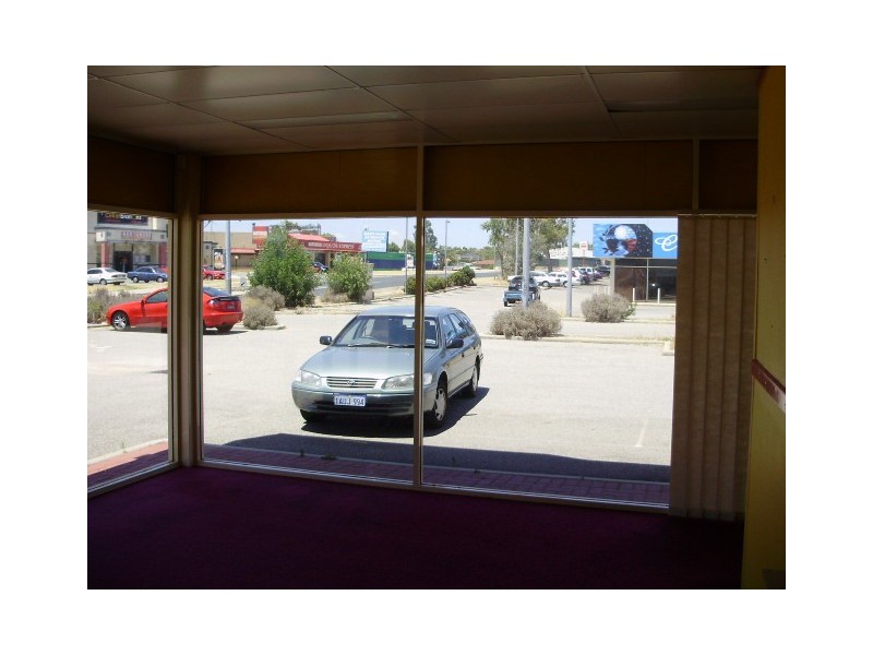 2/17 Chesterfield Road, Mirrabooka WA 6061