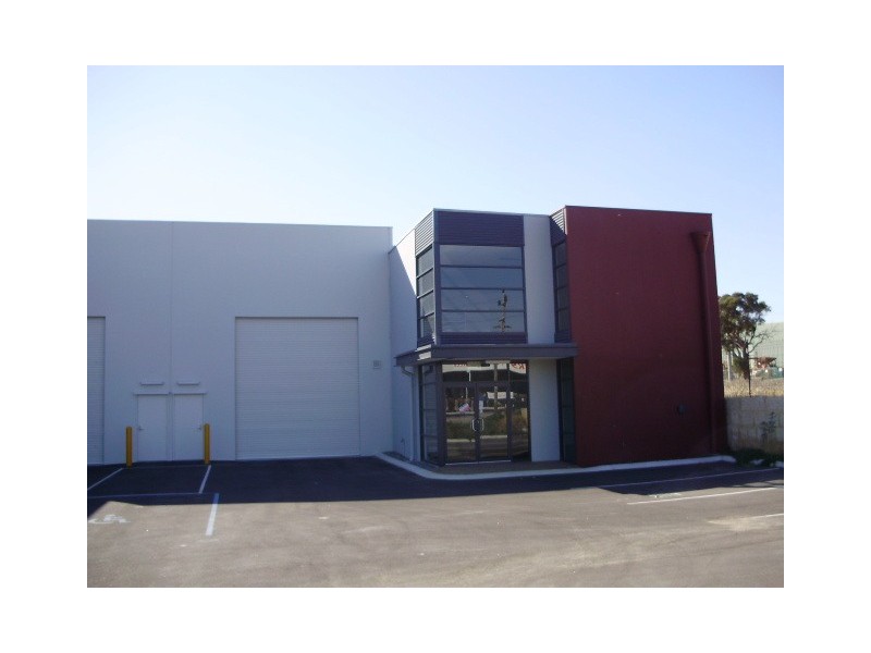 1 & 2/453 Yangebup Road, Cockburn Central WA 6164