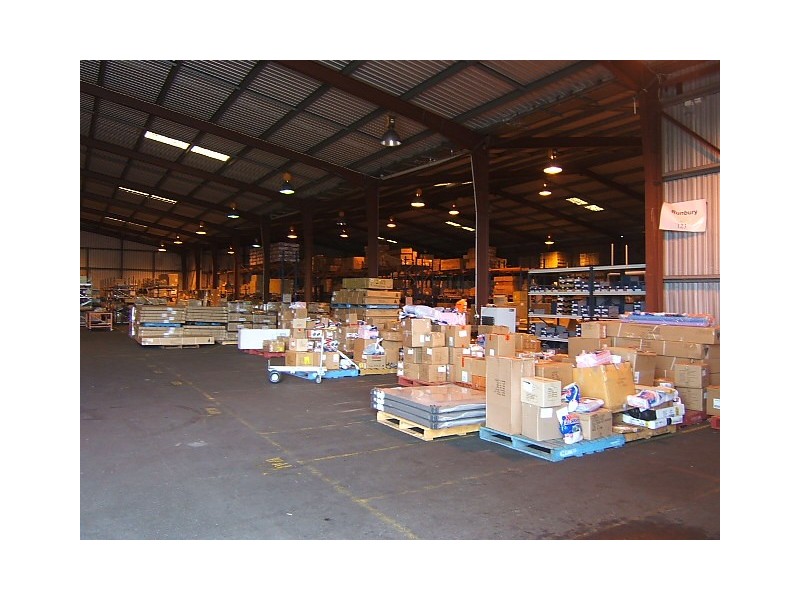 62 Banksia Road, Welshpool WA 6106