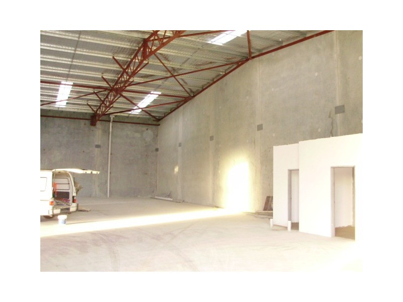 4 Cocos Drive, Bibra Lake WA 6163