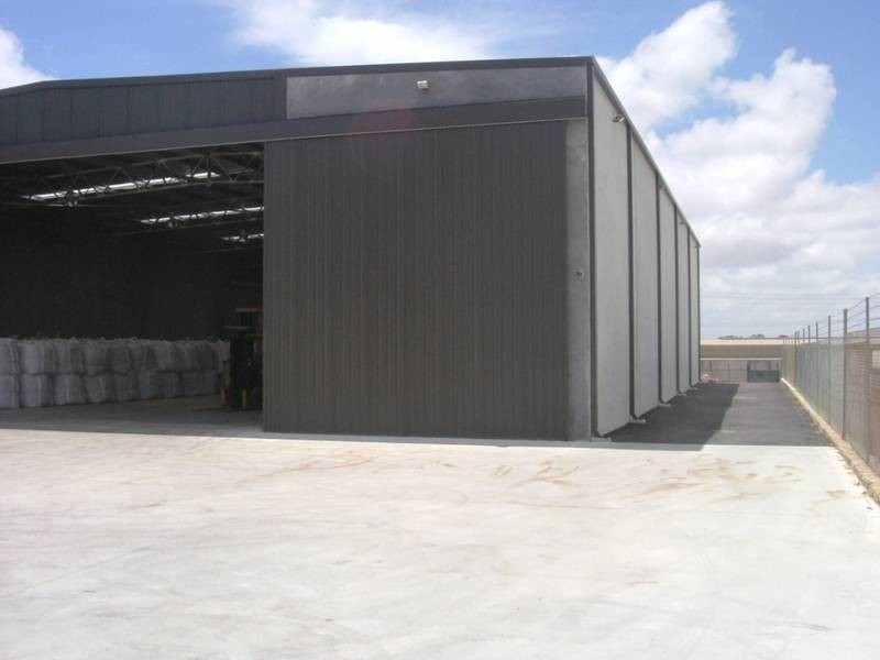 215 Barrington Street, Bibra Lake WA 6163