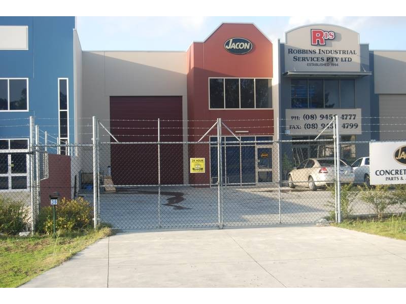 1/36 Tacoma Circuit, Canning Vale WA 6155