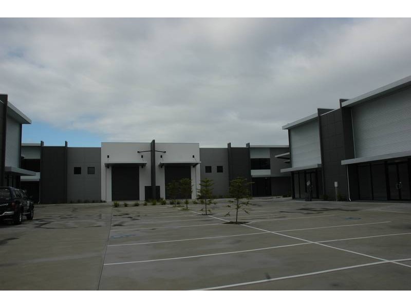 4/16 Jacquard Way, Port Kennedy WA 6172