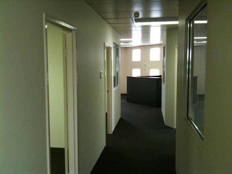 4/75 Kurnall Road, Welshpool WA 6106