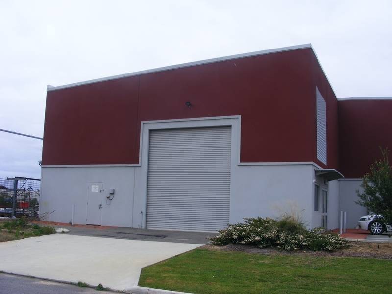 1/2 Baltic Court, Maddington WA 6109