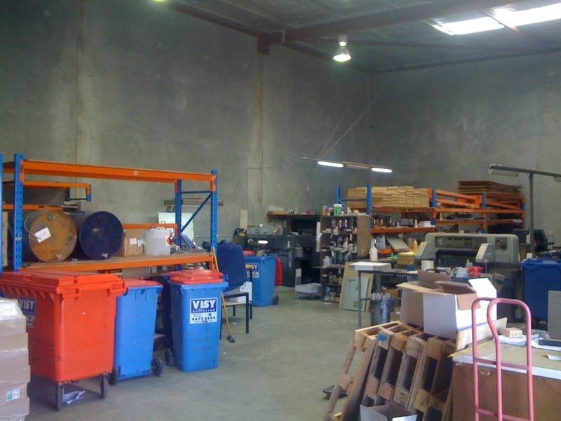 1/8 Weir Road, Malaga WA 6090