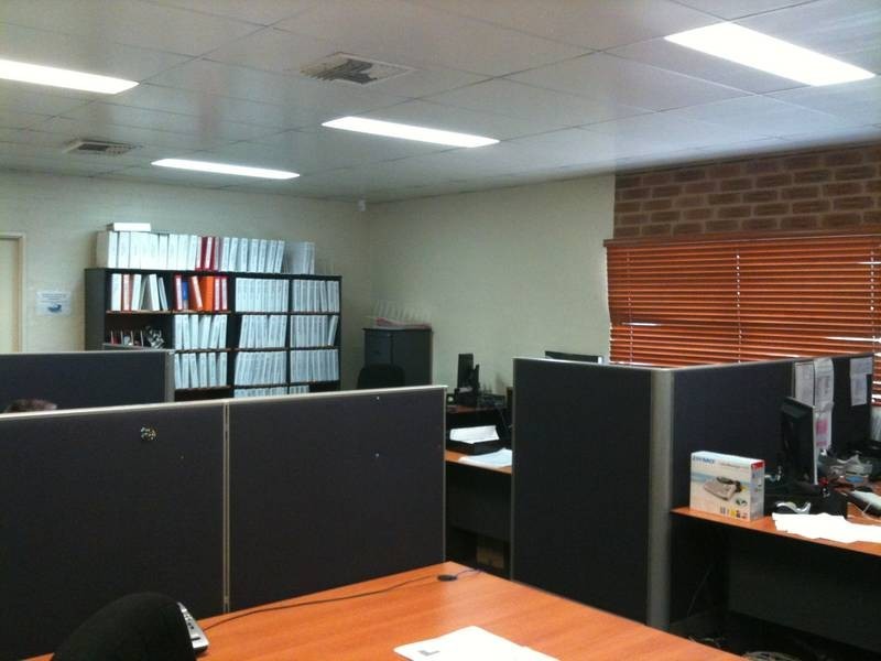 24/24B-283 Treasure Road, Welshpool WA 6106