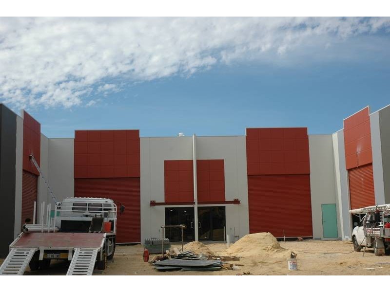 3/3 Solar Pass, Bibra Lake WA 6163