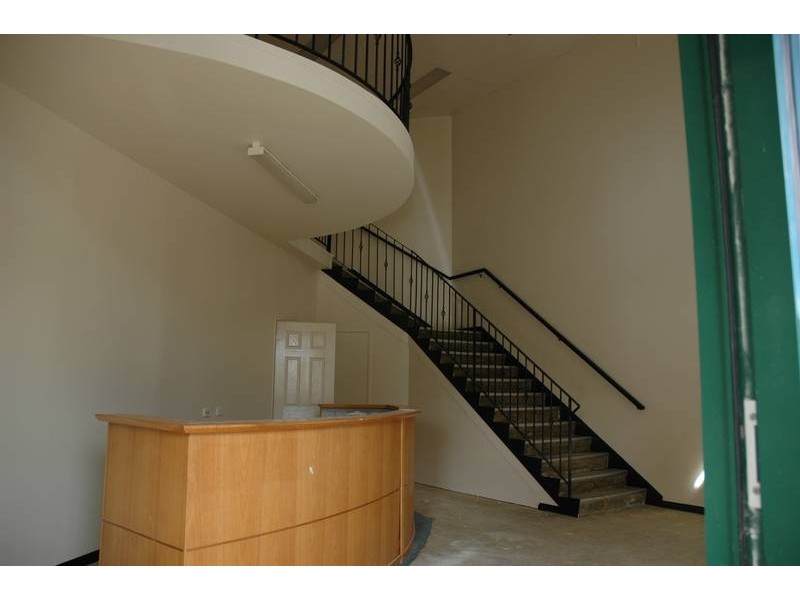 113 Wharf Street, Cannington WA 6107