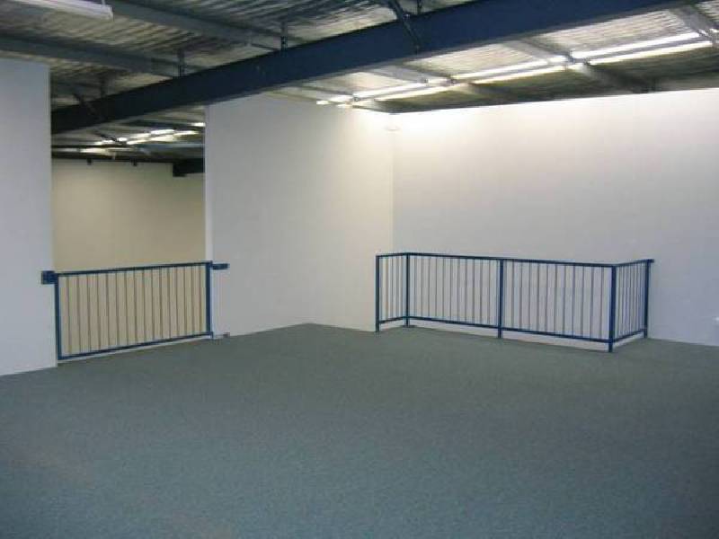 KARRATHA STREET, Welshpool WA 6106