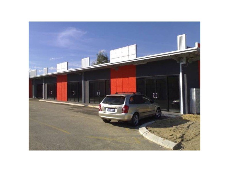 B/3 Carson Road, Malaga WA 6090