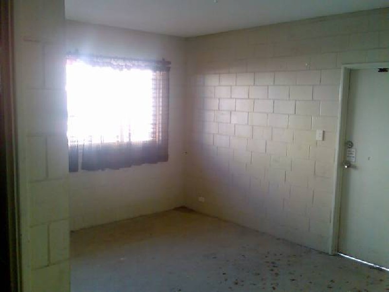 2/19 OXLEIGH DRIVE, Malaga WA 6090