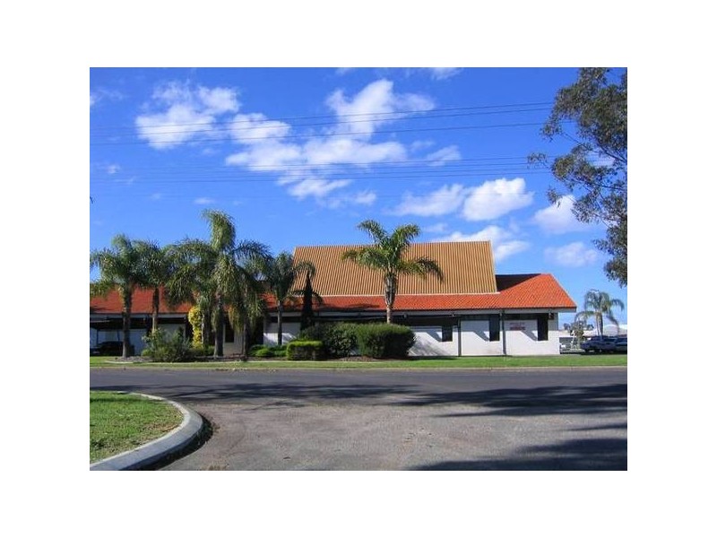 1/271 TREASURE ROAD, Welshpool WA 6106