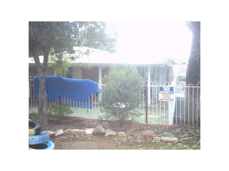 16 Banksia Street, Walliston WA 6076