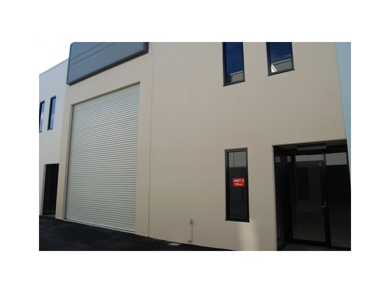 3/8 Pickard Avenue, Rockingham WA 6168