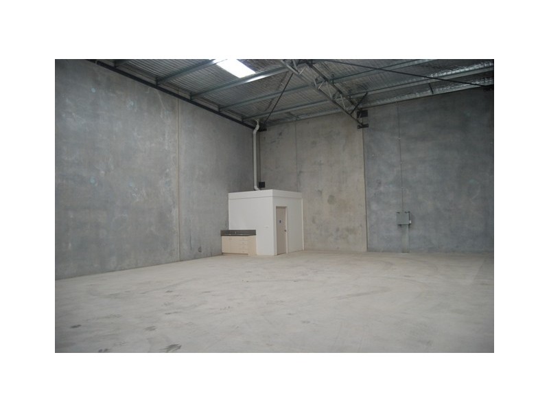 3/8 Pickard Avenue, Rockingham WA 6168