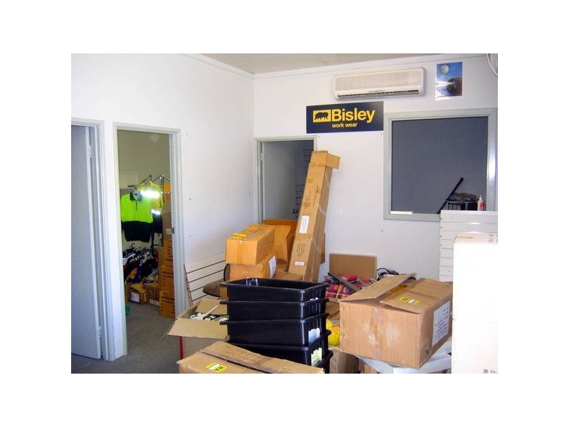 4/10 VULCAN ROAD, Canning Vale WA 6155