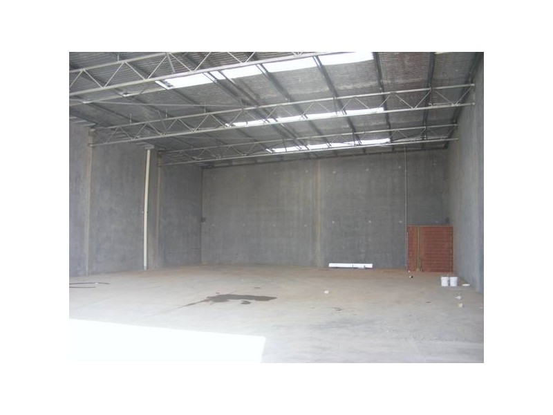 6 BALTIC COURT, Maddington WA 6109