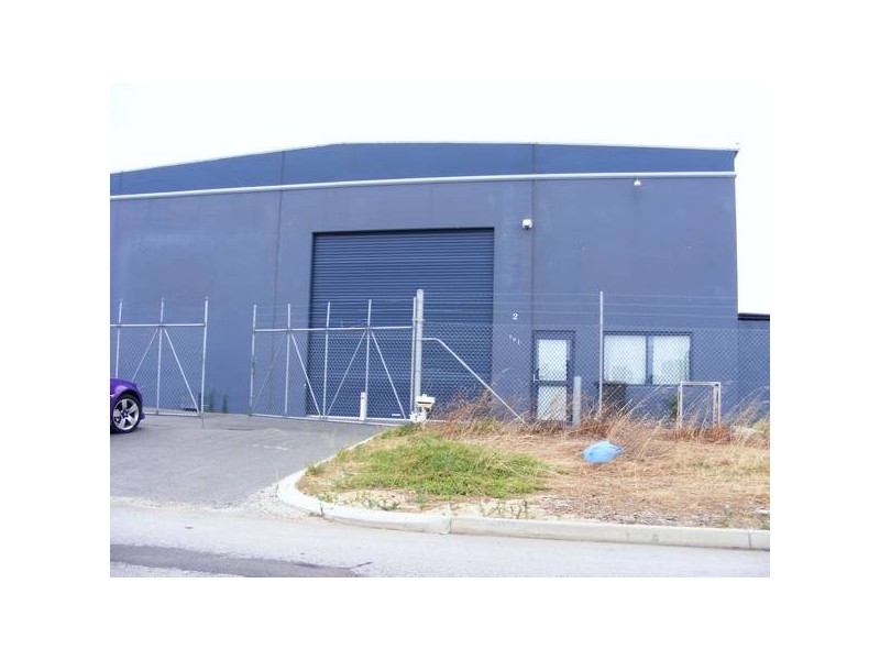 2/593 bickley rd, Maddington WA 6109