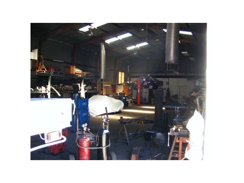 38 BEACONSFIELD AVENUE, Midvale WA 6056