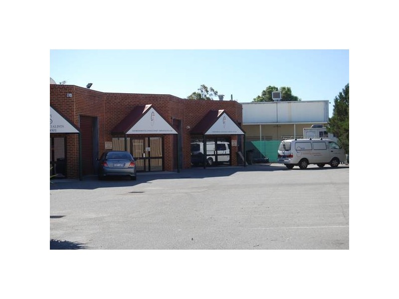 4/7 DAY ROAD, Rockingham WA 6168