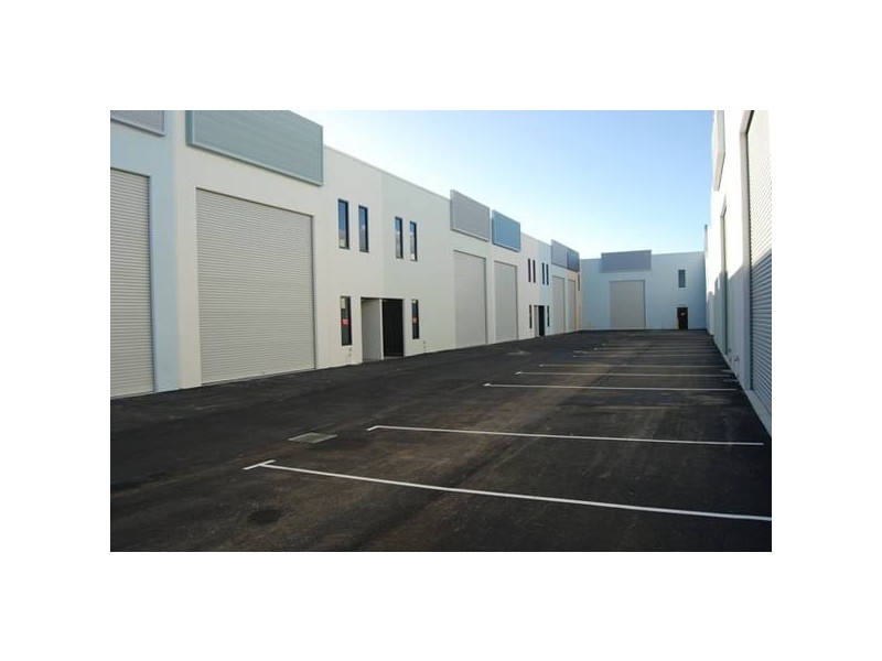 13/8 Pickard Avenue, Rockingham WA 6168