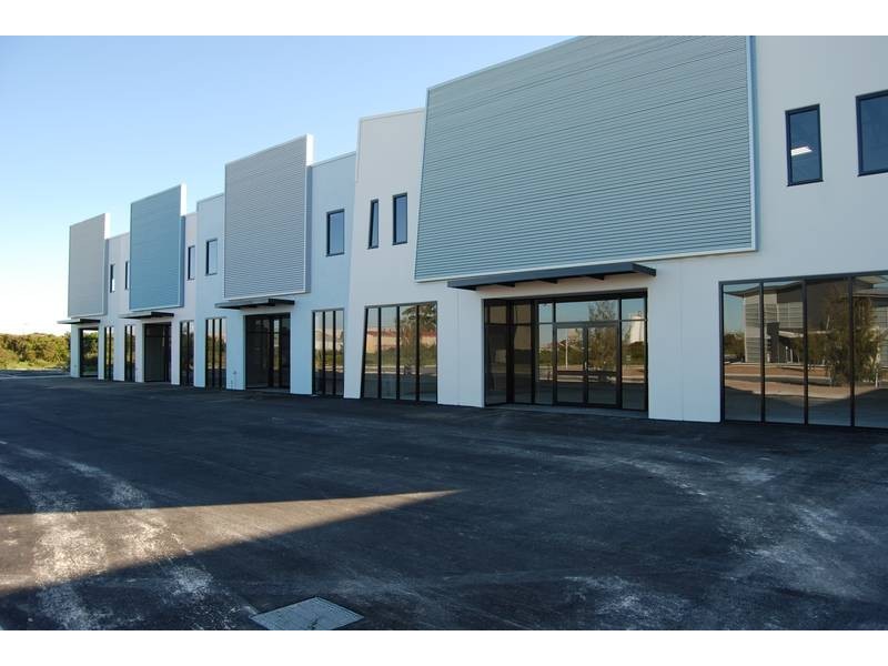 20/8 Pickard Avenue, Rockingham WA 6168