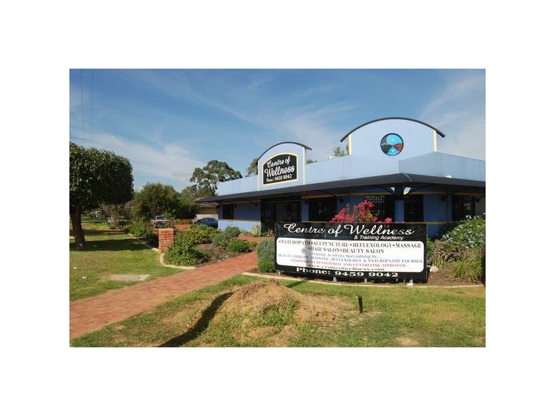 12 Blackburn Street, Maddington WA 6109