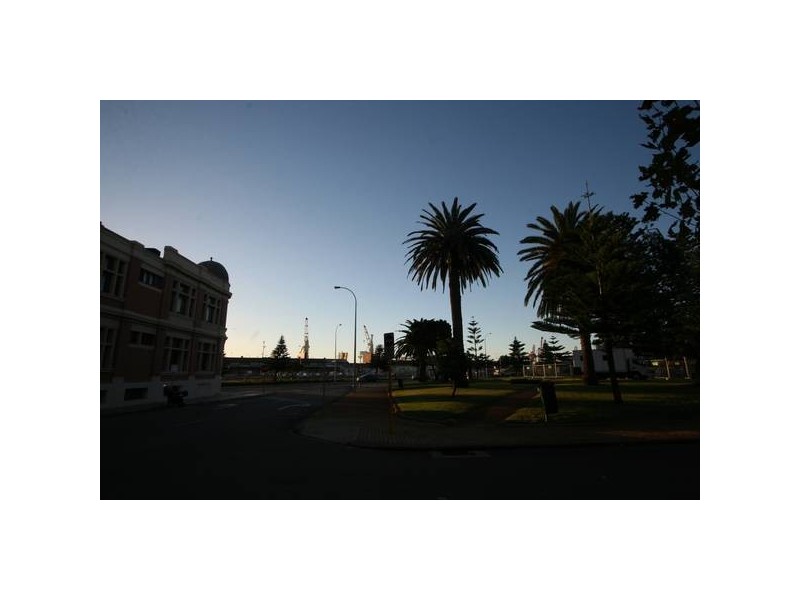 1 Pakenham Street, Fremantle WA 6160