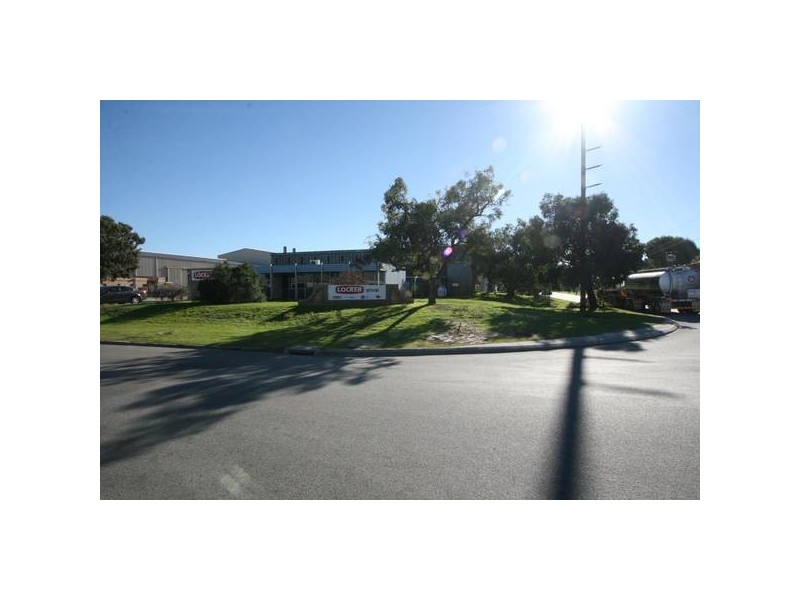 334 Treasure Road, Welshpool WA 6106