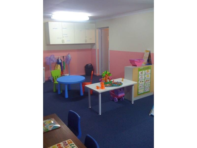 22 Banksia Street, Walliston WA 6076