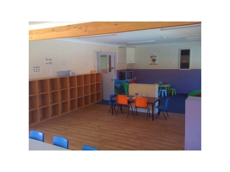 22 Banksia Street, Walliston WA 6076