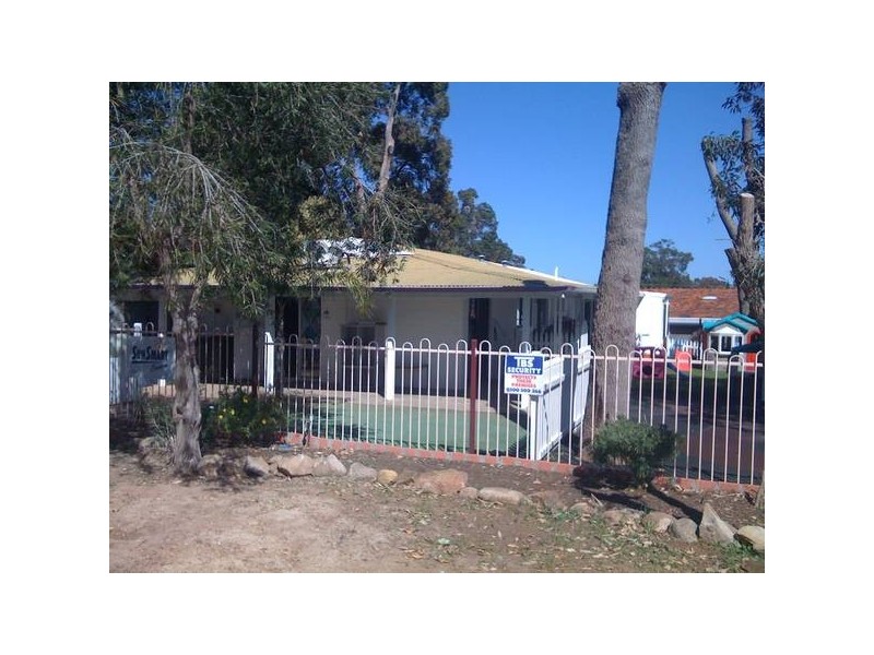 22 Banksia Street, Walliston WA 6076