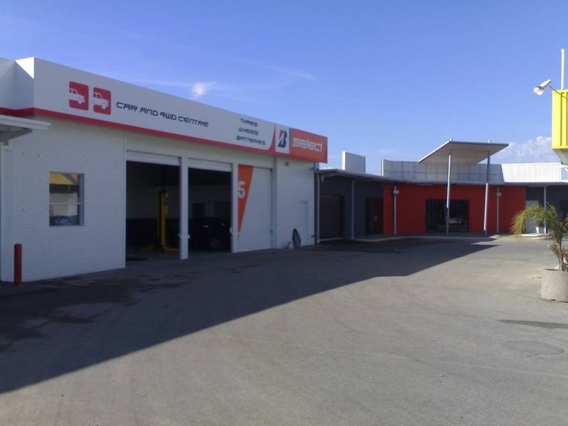 b/3 Carson Road, Malaga WA 6090