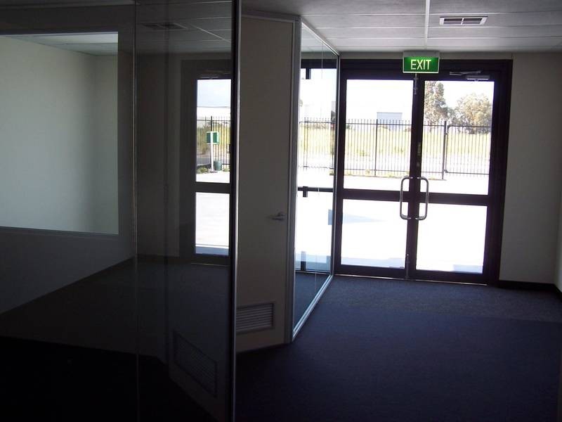 16 Tacoma Circuit, Canning Vale WA 6155